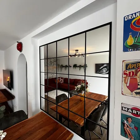 Chrisma Apartment *